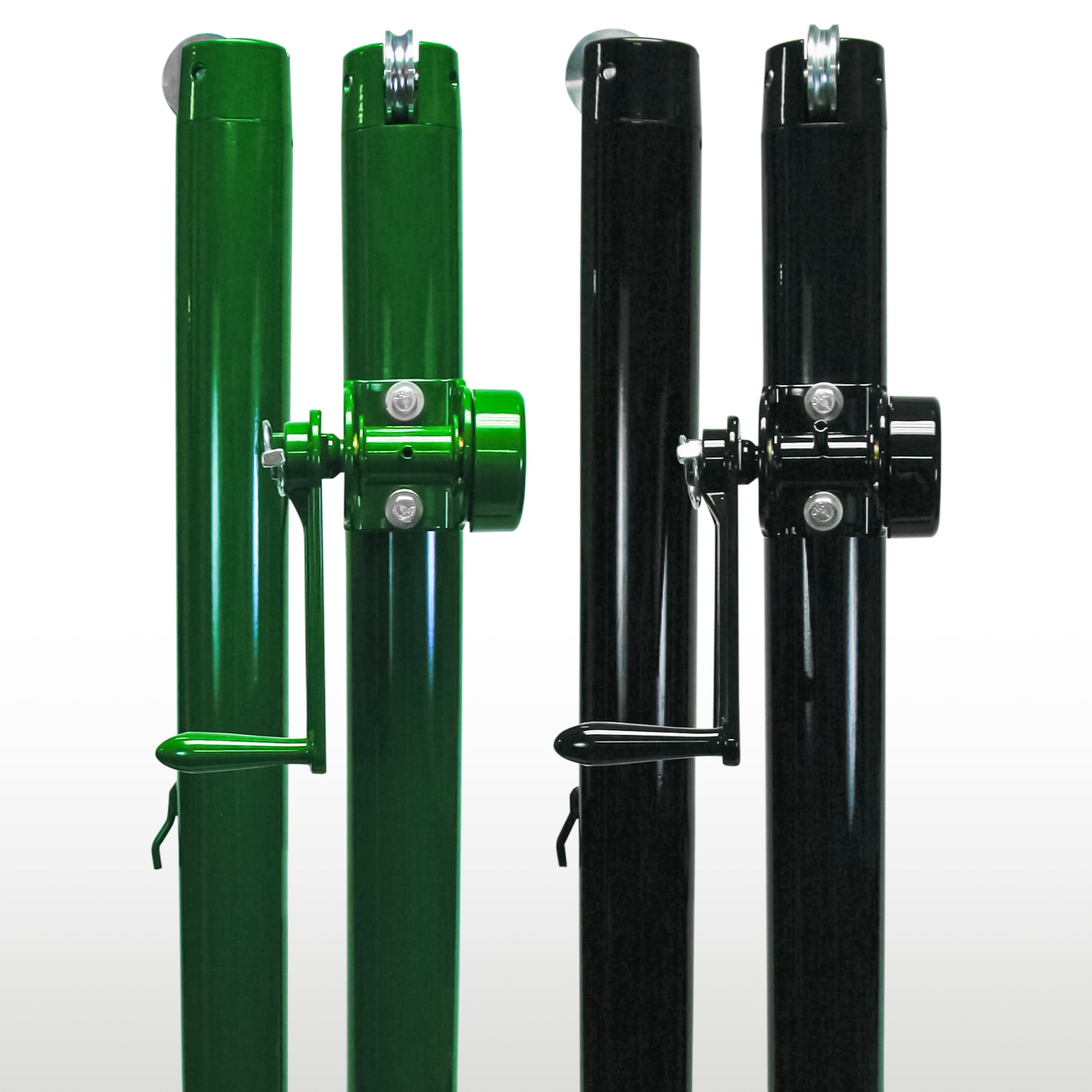 Deluxe pickleball posts in green or black