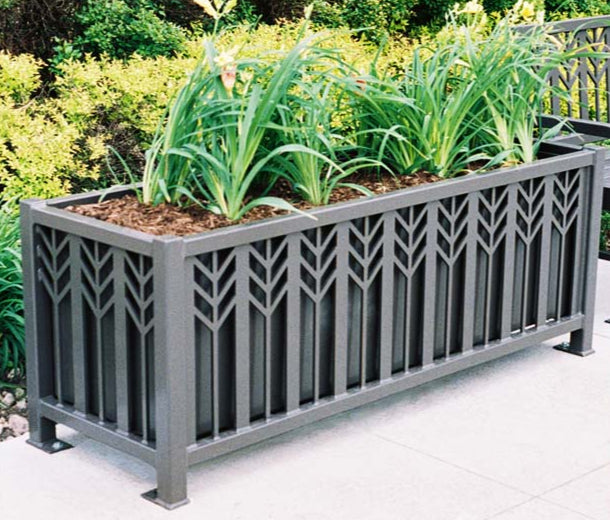 Model #PRSPFP63. Steel planter in spartan bronze.