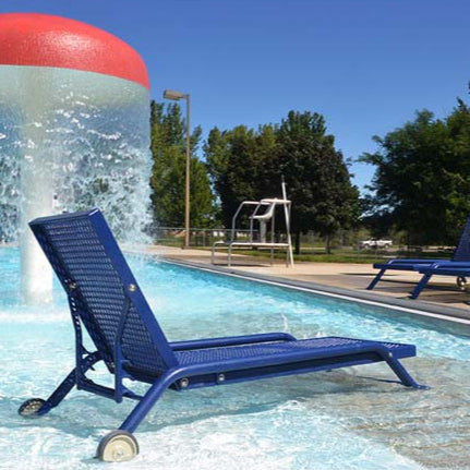 Model #PPS900101O2ALEA2. Blue wheeled outdoor chaise lounge with adjustable backrest.