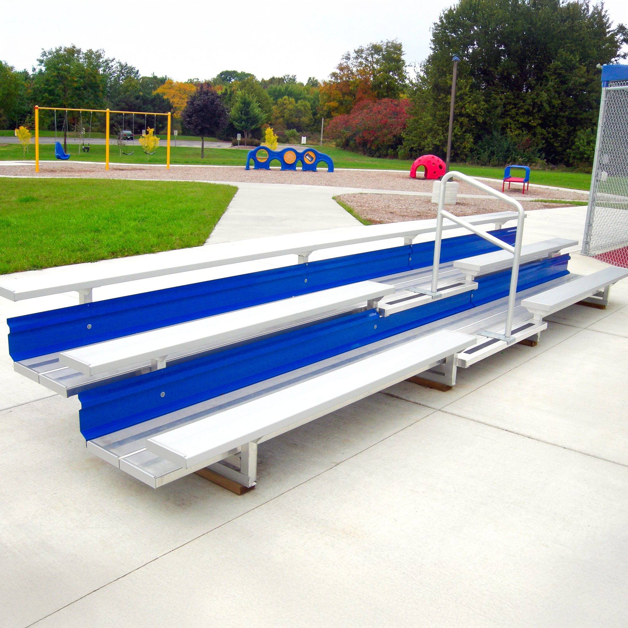 Bleacher Risers Bleachers For Sale・Stadium Bleachers | Keeper Goals