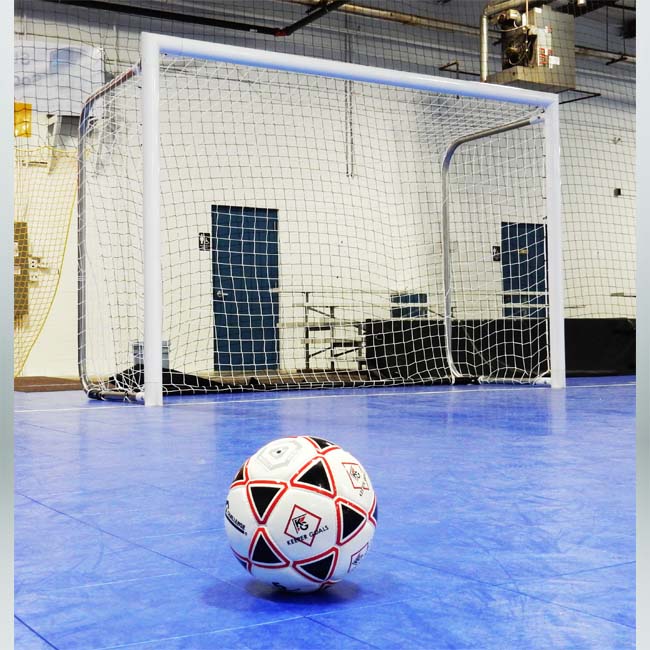 Model #MALFUTSAL6710. 4" round aluminum futsal goal.